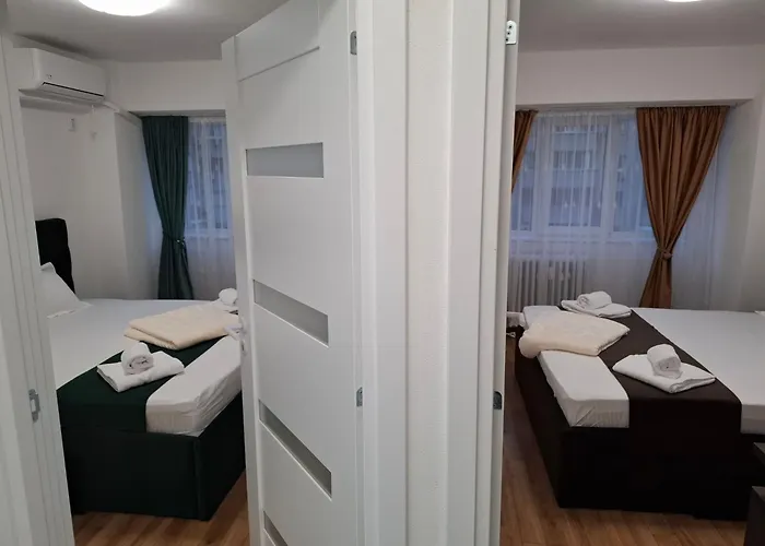 Apartment, 3 Rooms,nearby Piata Victoriei And Gara De Nord, Main Railwaystation Apartment